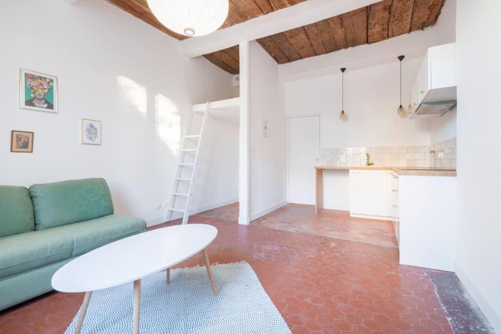 Apartament Super T2 Cosy Cours Julien 32Dam Marsylia Zewnętrze zdjęcie